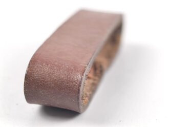 Schieber für ein Zweidornkoppel, braunes Leder, Innenmaß 59mm
