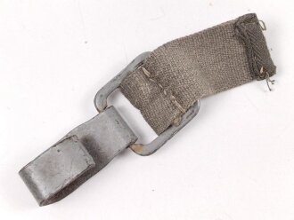 Metallbeschlag Wehrmacht, Eisen lackiert