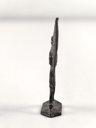 Zinnsoldat III.Reich , einen SA Fahnenträger Darstellend. Höhe 6,5cm