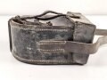 Ledertasche Reichswehr datiert 1935. Ungereinigtes Stück, Deckelbreite 16,5cm