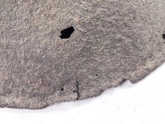 1.Weltkrieg Stahlhelmglocke, zum Teil gereinigter Bodenfund