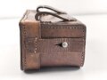 Koppeltasche für Sanitätspersonal. Keine Stempelung, Maße 8 x 18 x 9,5cm