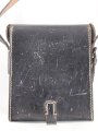 Ledertasche  Wehrmacht, datiert 1939. Ungereinigtes Stück, Maße etwa 17 x 20 x 8cm