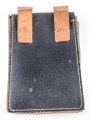 Ledertasche  Wehrmacht aus Ersatzmaterial , keine Markierungen. Ungereinigtes Stück, Maße etwa  14 x 22 x 3,5cm