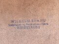 Ledertasche  mit Herstellerstempel Wilhelm Brand Heidelberg . Mir unbekannt, Hersteller hat aber für die Wehrmacht produziert. Maße 24 x 28 x 6cm