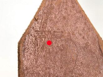 Trageriemen / Verbindungsriemen  Wehrmacht, ungeschwärztes Leder Breite 2,4cm, Gesamtlänge 64cm
