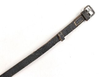 Schnallriemen  Wehrmacht, geschwärztes Leder Breite 1,7cm, Gesamtlänge 63cm