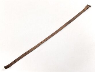 Schnallriemen  Wehrmacht, ungeschwärztes Leder Breite knapp 2cm, Gesamtlänge 75cm