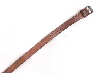 Schnallriemen  Wehrmacht, ungeschwärztes Leder Breite 1,8cm, Gesamtlänge 99cm