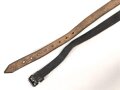 Schnallriemen  Wehrmacht, geschwärztes Leder Breite knapp 2cm, Gesamtlänge 150cm
