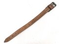 Schnallriemen  Wehrmacht, ungeschwärztes Leder Breite knapp 2cm, Gesamtlänge 30cm