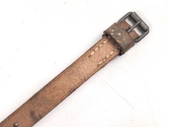 Schnallriemen  Wehrmacht, ungeschwärztes Leder...