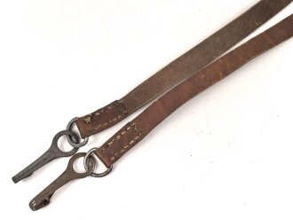 Trageriemen Wehrmacht?, ungeschwärztes Leder Breite 2,2cm, Gesamtlänge 183cm