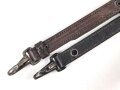 Trageriemen Wehrmacht ?, geschwärztes Leder Breite 2,2cm, Gesamtlänge 89cm