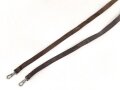 Trageriemen / Fangriemen braunes Leder Breite knapp 1cm, Gesamtlänge 119cm. Zivil ?