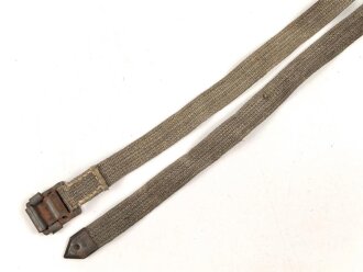 Webleinenriemen Wehrmacht,  Breite etwa 2cm, Gesamtlänge 118cm