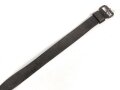 Eindornkoppel geschwärztes Leder. Höhe etwa 3,3cm, Gesamtlänge 120cm