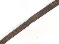 Eindornkoppel geschwärztes Leder. Höhe etwa 3,3cm, Gesamtlänge 120cm