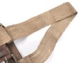 Eindornkoppel mit Schulterriemen und Karabinerhaken. Fernmelder ? Breite des Lederkoppels knapp5cm, Gesamtlänge 112cm