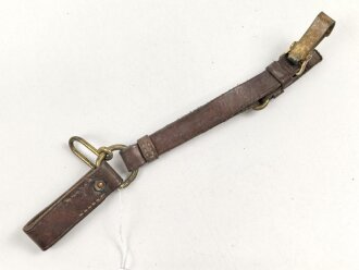Säbelgehänge braunes Leder mit Messingbeschlägen.