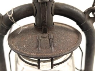 Laterne "Feuerhand Nr. 323" Ungereinigt, Originallack, Höhe ohne Griff 37cm