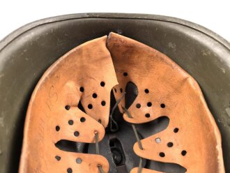 Bundeswehr, Stahlhelm alter Art, Kopfgrösse 55-57, Kinnriemen unvollständig