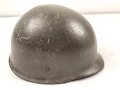 Bundeswehr, Stahlhelm alter Art, Kopfgrösse 55-57, seitliche Delle