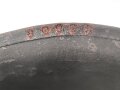 Stahlhelm mit Innenhelm nach dem amerikanischen Modell M1. Originallack, ungereinigtes Stück