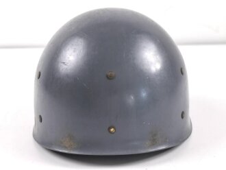 Innenhelm für einen zweiteiligen Stahlhelm nach dem amerikanischen Modell M1. Kunststoff, datiert 1971