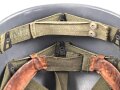 Innenhelm für einen zweiteiligen Stahlhelm nach dem amerikanischen Modell M1. Kunststoff, datiert 1971