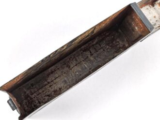 Gurtkasten Wehrmacht aus Aluminium, datiert 1940, neuzeitlich überlackiertes Stück