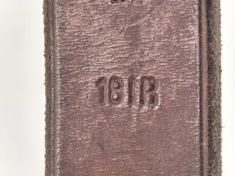 1.Weltkrieg, Trageriemen für einen Tornister, datiert 1915, der eiserne Beschlag unrichtig ergänzt