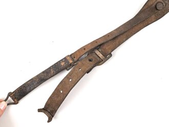 Trageriemen für einen Tornister III.Reich, geschwärztes Leder
