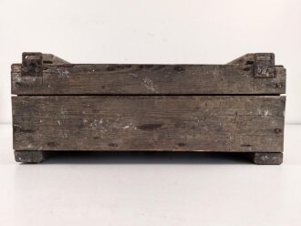 1.Weltkrieg, Transportkasten Holz, sicherlich für Munition. Guter Zustand, Maße etwa 20 x 46 x 40cm