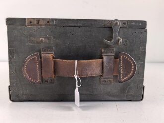 1.Weltkrieg, Transportkasten Holz " Vorratsteile schwere Feldhaubitze 09" Originallack, Maße etwa 24 x 34 x 15cm