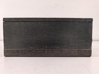 1.Weltkrieg, Transportkasten Holz " Vorratsteile schwere Feldhaubitze 09" Originallack, Maße etwa 24 x 34 x 15cm