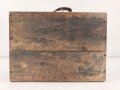 1.Weltkrieg, Transportkasten Holz für Vorratsteile schwere Feldhaubitze 09. Originallack, Maße etwa 24 x 34 x 15cm