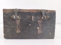 1.Weltkrieg, Transportkasten Holz für Vorratsteile schwere Feldhaubitze 09. Originallack, Maße etwa 24 x 34 x 15cm