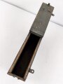 1.Weltkrieg, Patronenkasten für den Gurt zum Maschinengewehr MG08 und 08/15. Zusätzliche Bügel angebracht und überlackiert