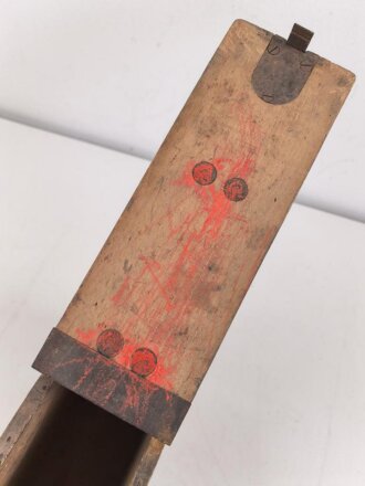 1.Weltkrieg, Patronenkasten für den Gurt zum Maschinengewehr MG08 und 08/15. Verschluss defekt, ungereinigt