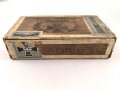 1.Weltkrieg, patriotische Zigarrenverpackung " Eisernes Kreuz" Maße etwa 12 x 21 x 5,5cm, ungereinigt, Boden defekt