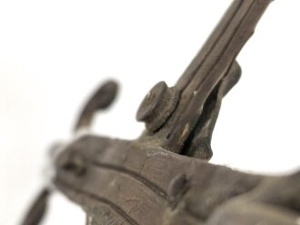 1.Weltkrieg, patriotisches, christliches Kreuz aus Granatführungsbändern und Infanteriegeschossen. Gesamthöhe 24cm