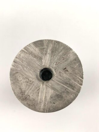 1.Weltkrieg, Zierbecher  gefertigt aus Granatzündern . Höhe 10cm