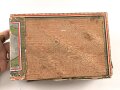 1.Weltkrieg, patriotische Zigarrenverpackung " General v. Emmich" Maße etwa 12 x 18 x 7cm. defekt, ungereinigt