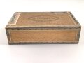 1.Weltkrieg, patriotische Zigarrenverpackung " Habt acht" Maße etwa 15x 24 x 6,5cm. defekt, ungereinigt