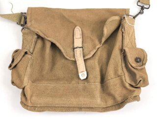 Frankreich 2. Weltkrieg, Gasmaskentasche/Musette für ANP31 , datiert 1938?, gebraucht