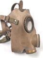 Frankreich Gasmaske Model ANP Modell 1951, mit Filter, in Bereitschaftstasche. Guter Zustand