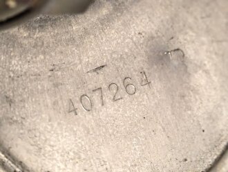 Belgien Armeegasmaske SACIC  BB 1934 mit Schlauch und Filter. Alles in gutem Zustand