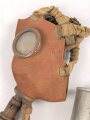Belgien Armeegasmaske SACIC  BB 1934 mit Schlauch und Filter. Alles in gutem Zustand