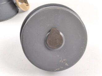 Belgien Gasmaske L-702 mit Filter in Bereitschaftsbüchse, Originallack